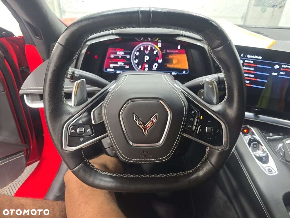 Chevrolet Corvette - 11