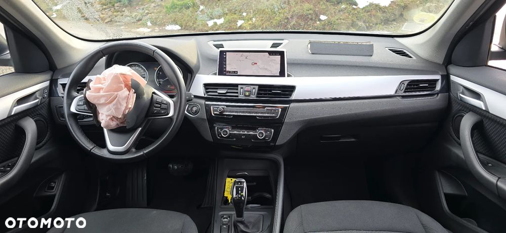 BMW X1 sDrive20d Sport Line - 9