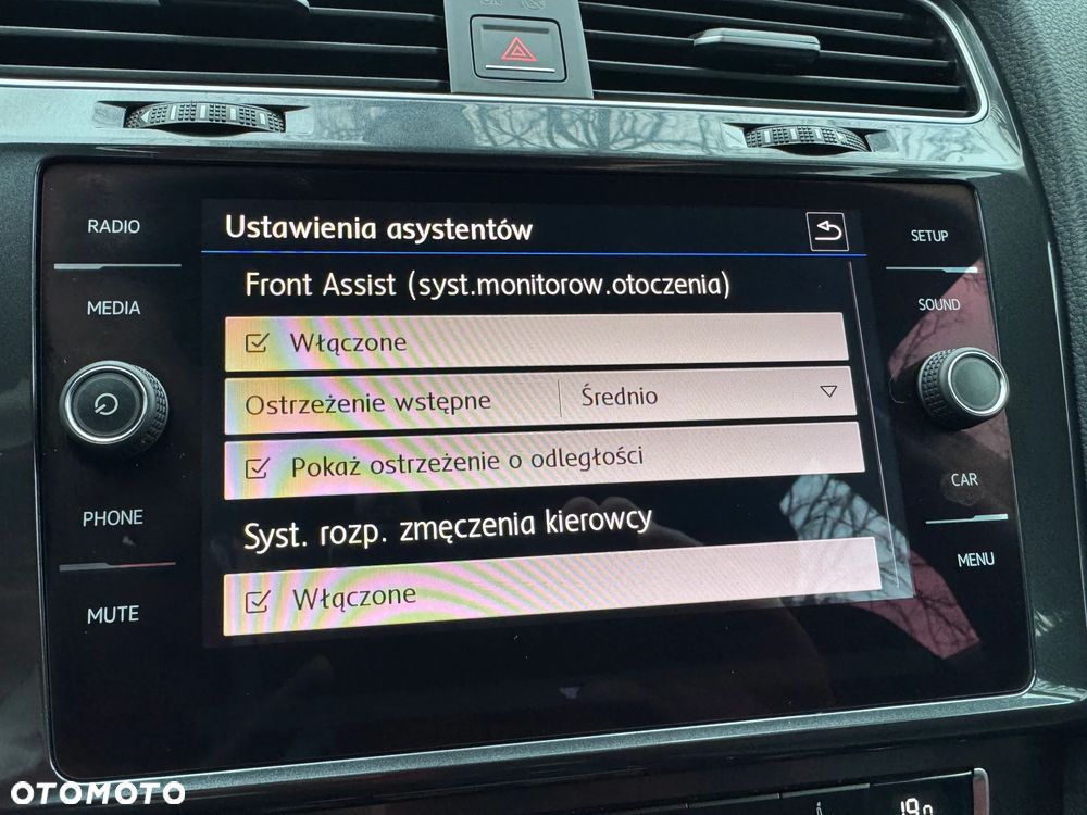 Volkswagen Golf 1.4 TSI (BlueMotion Technology) Comfortline - 25