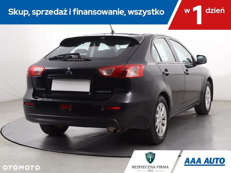 Mitsubishi Lancer - 6