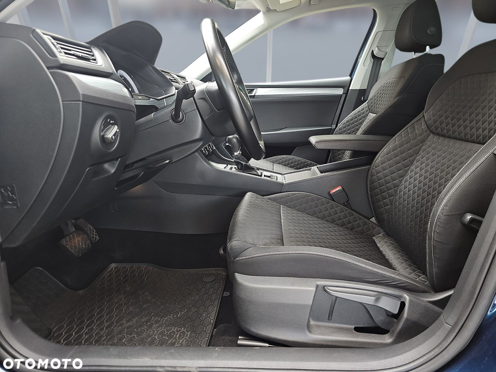 Skoda Superb 2.0 TDI SCR Ambition DSG - 15