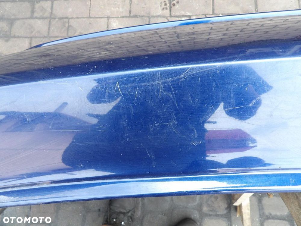 TOYOTA AVENSIS T27 LIFT SEDAN ZDERZAK TYŁ 8T5 - 5