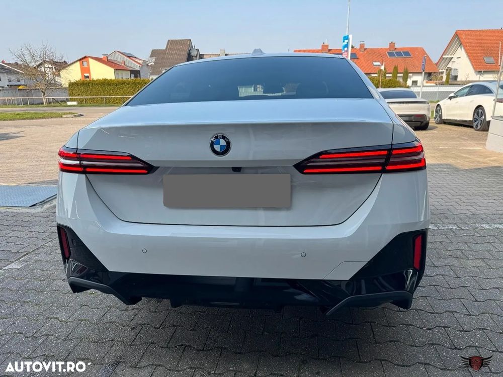 BMW Seria 5 520d Aut. - 17