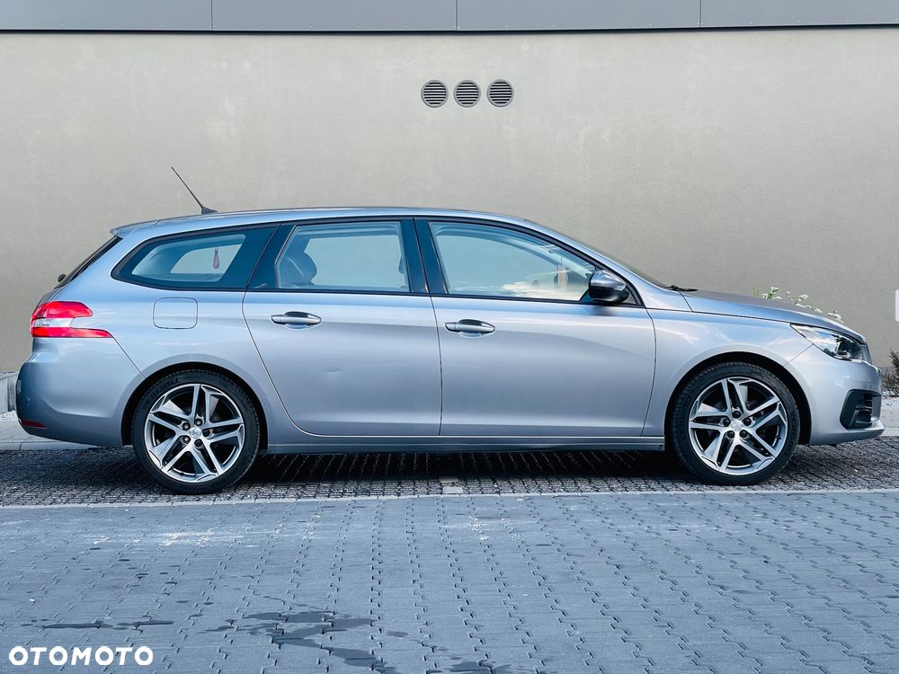 Peugeot 308 1.5 BlueHDi Active Pack Business S&S EAT8 - 3