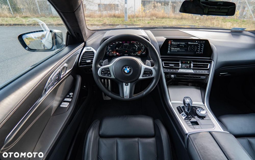 BMW Seria 8 M850i xDrive - 12
