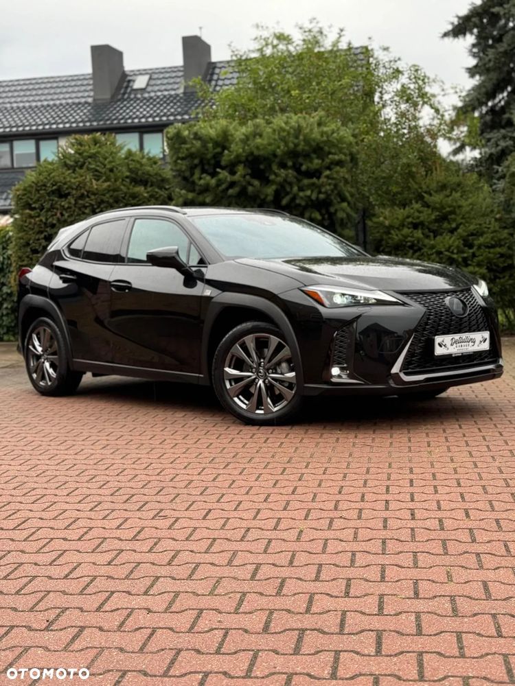 Lexus UX 250h GPF F Sport 2WD - 8