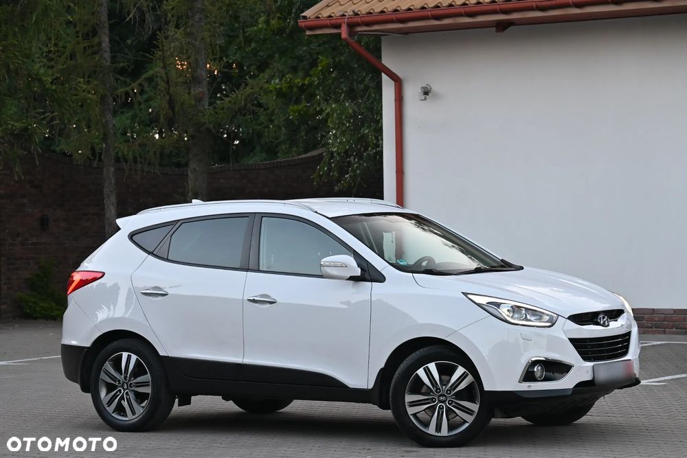Hyundai ix35 2.0 CRDi 4WD Automatik Premium - 4