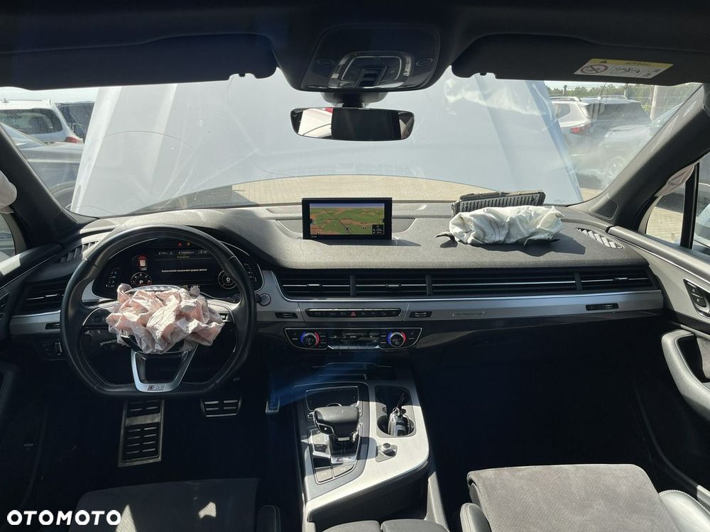 Audi SQ7 4.0 TDI Quattro Tiptronic - 9