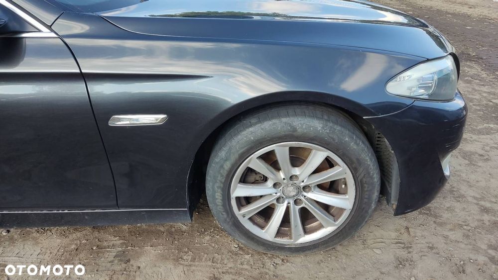 MASKA ZDERZAK BŁOTNIK LAMPA  BI-XENON BMW F10 F11 2.0 D A90/7 10-13r - 14