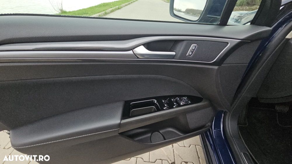 Ford Mondeo 2.0 TDCI Aut. Trend - 10