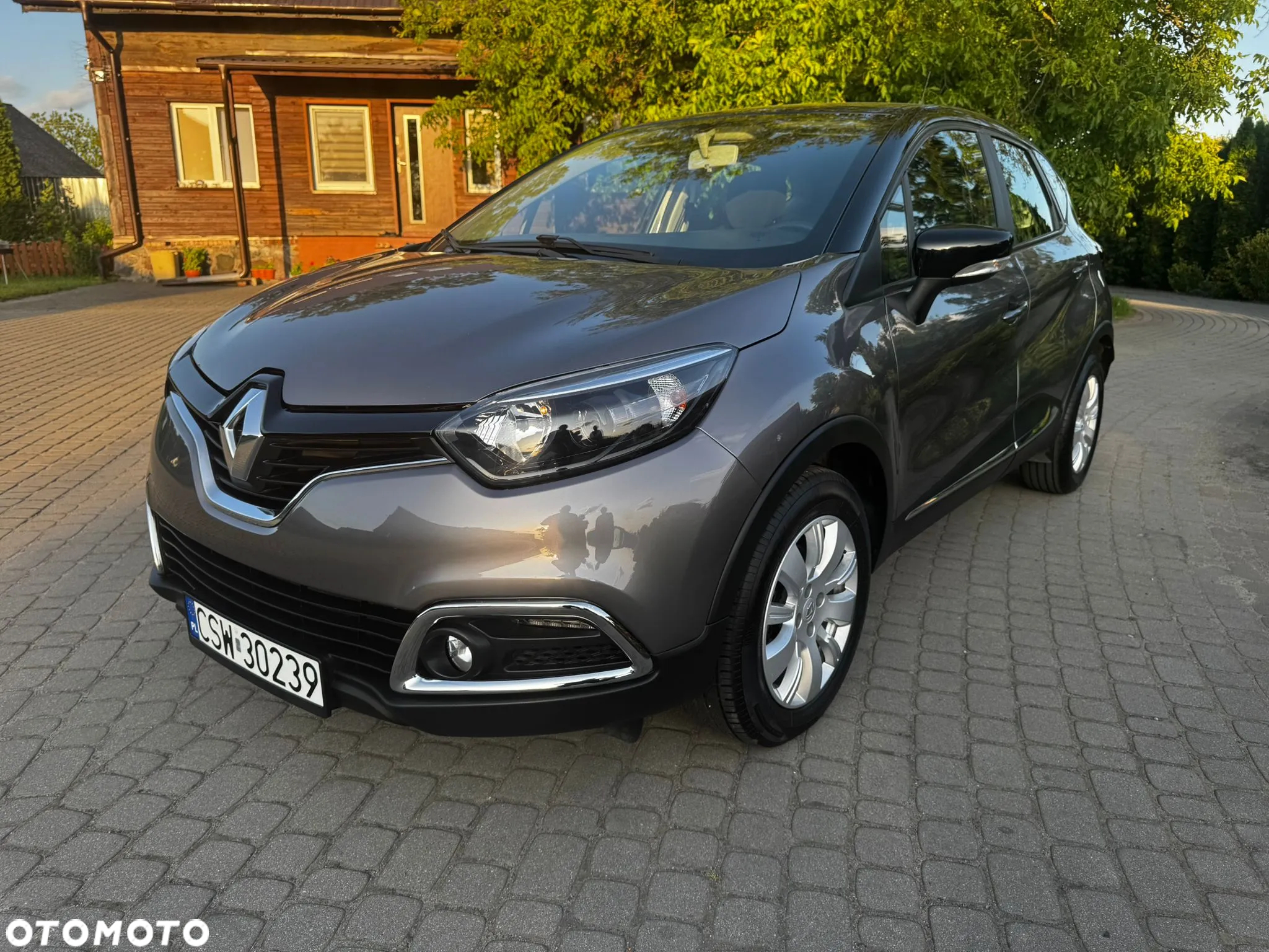 Renault Captur - 3