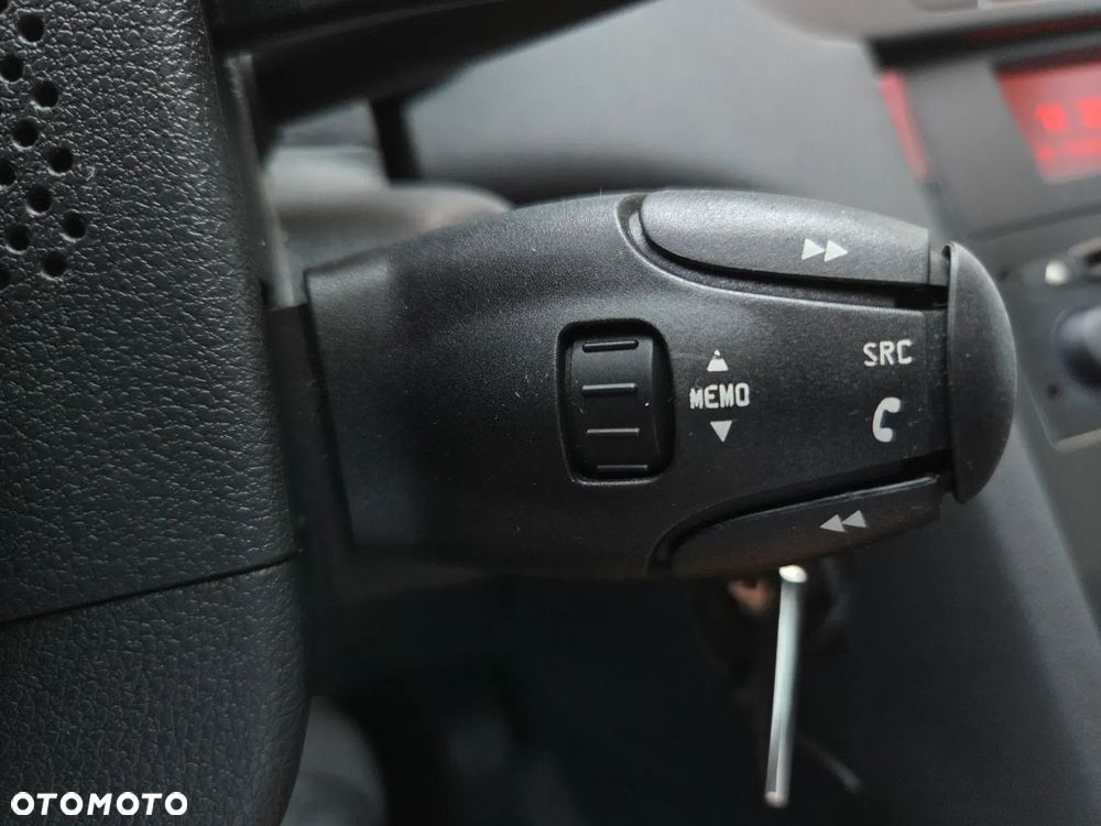 Peugeot 5008 e-HDI 115 ETG6 Stop&Start Allure - 29