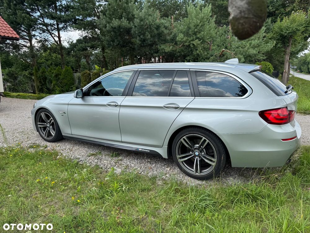 BMW Seria 5 525d - 5