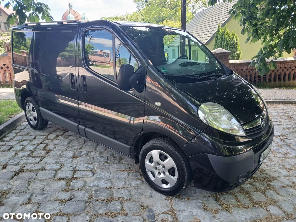 Opel VIVARO - 10