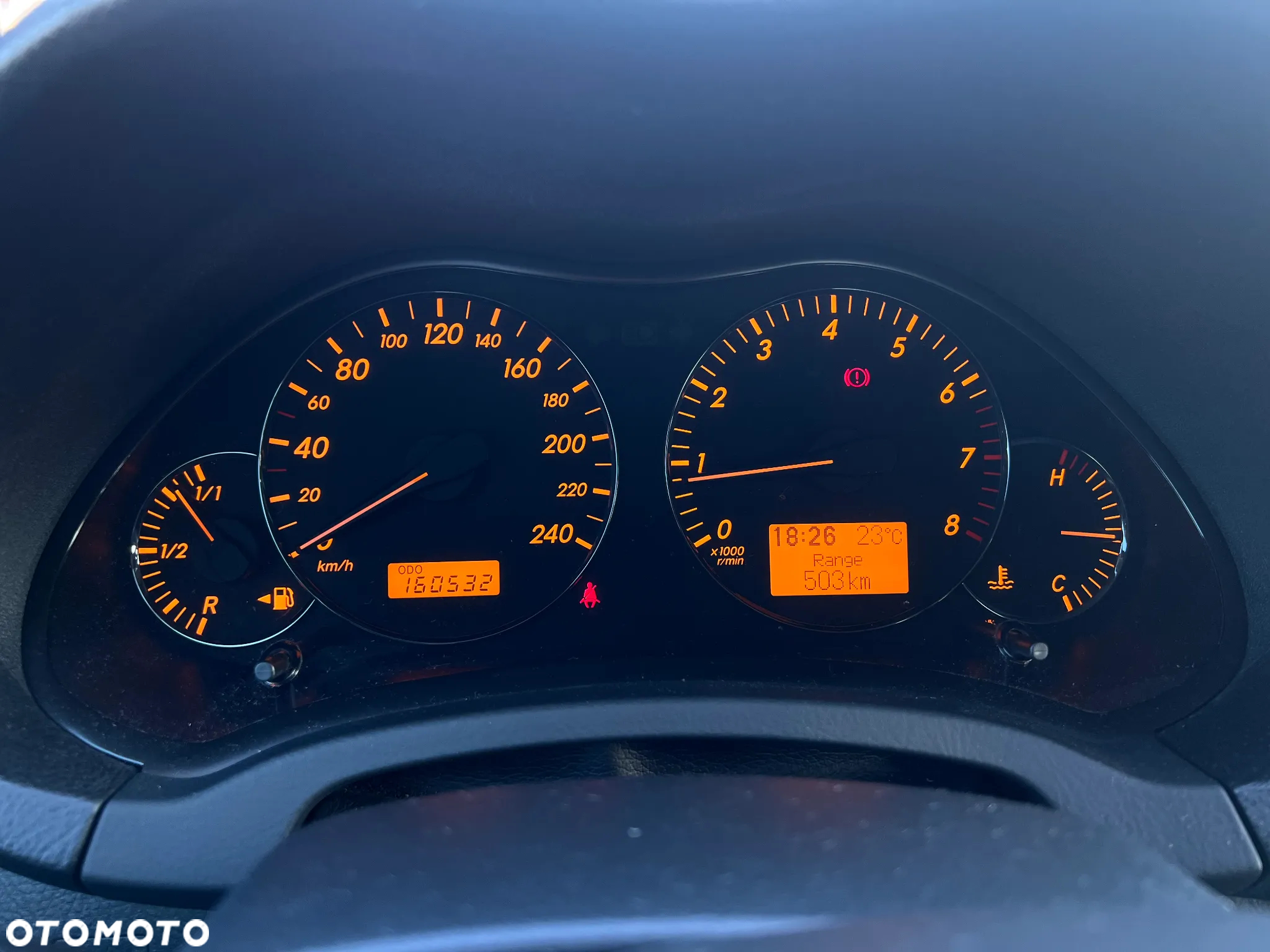Toyota Avensis 1.8 VVT-i Sol - 19