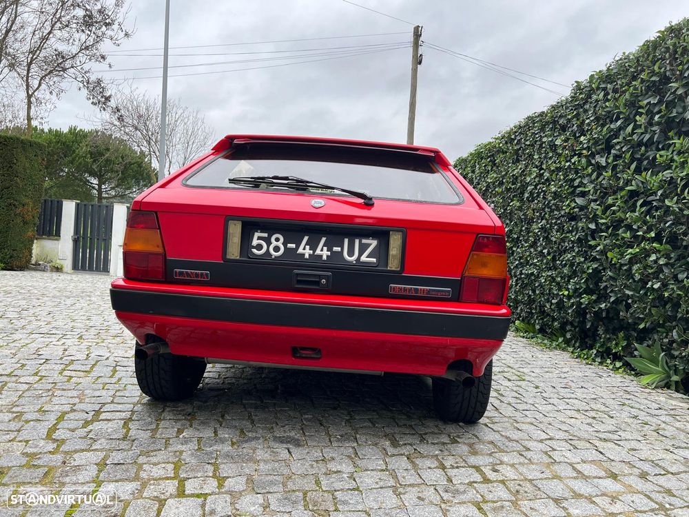 Lancia Delta 2.0 HF Integrale - 3