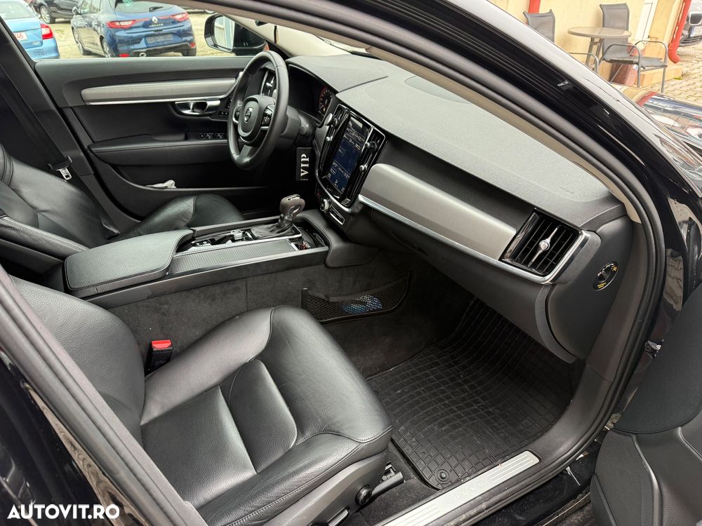 Volvo S90 D3 Momentum - 9