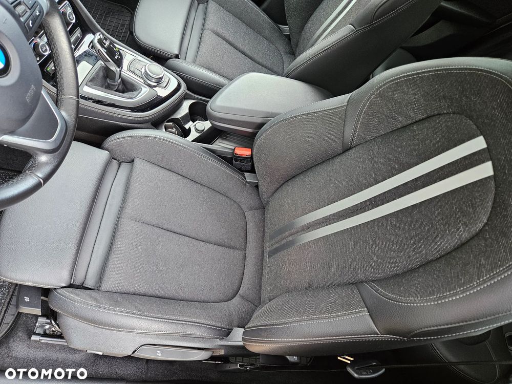 BMW Seria 2 218d Luxury Line - 15