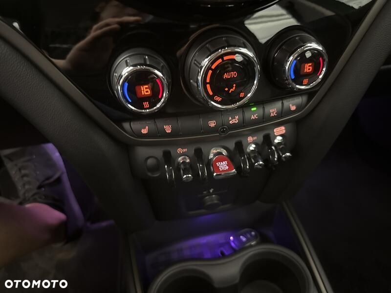 MINI Countryman Cooper - 16