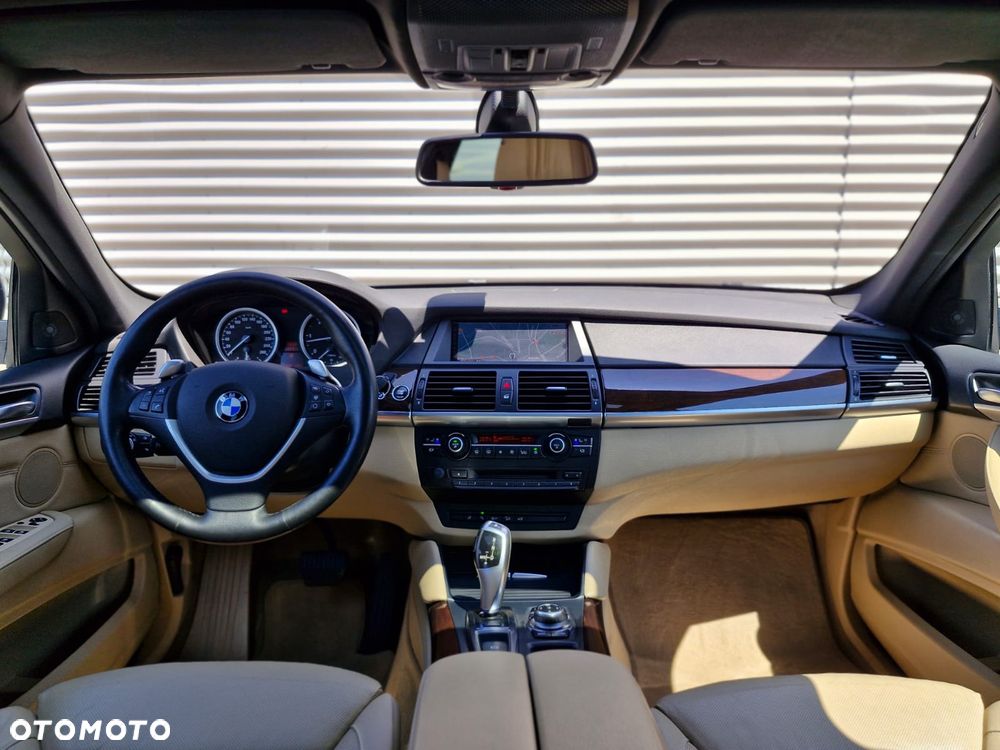 BMW X6 - 11