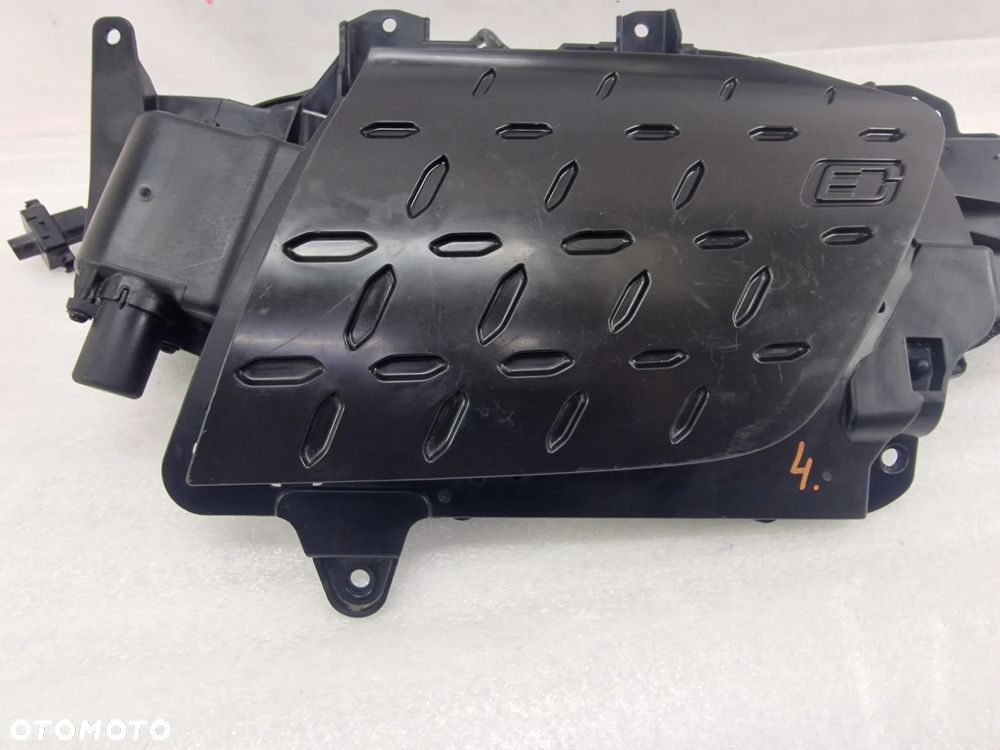 HYUNDAI KONA LIFT 18- KOMPLETNE GNIAZDO / KLAPKA ŁADOWANIA , NR 86340-K4000 , NR AUKCJI GW4 - 4