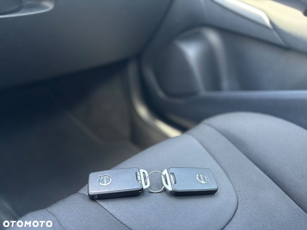 Volvo V40 T2 Drive-E Momentum - 35