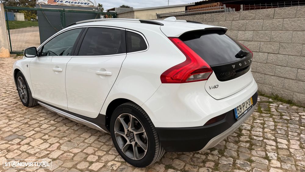 Volvo V40 1.6 D2 Volvo Ocean Race Powershift - 8