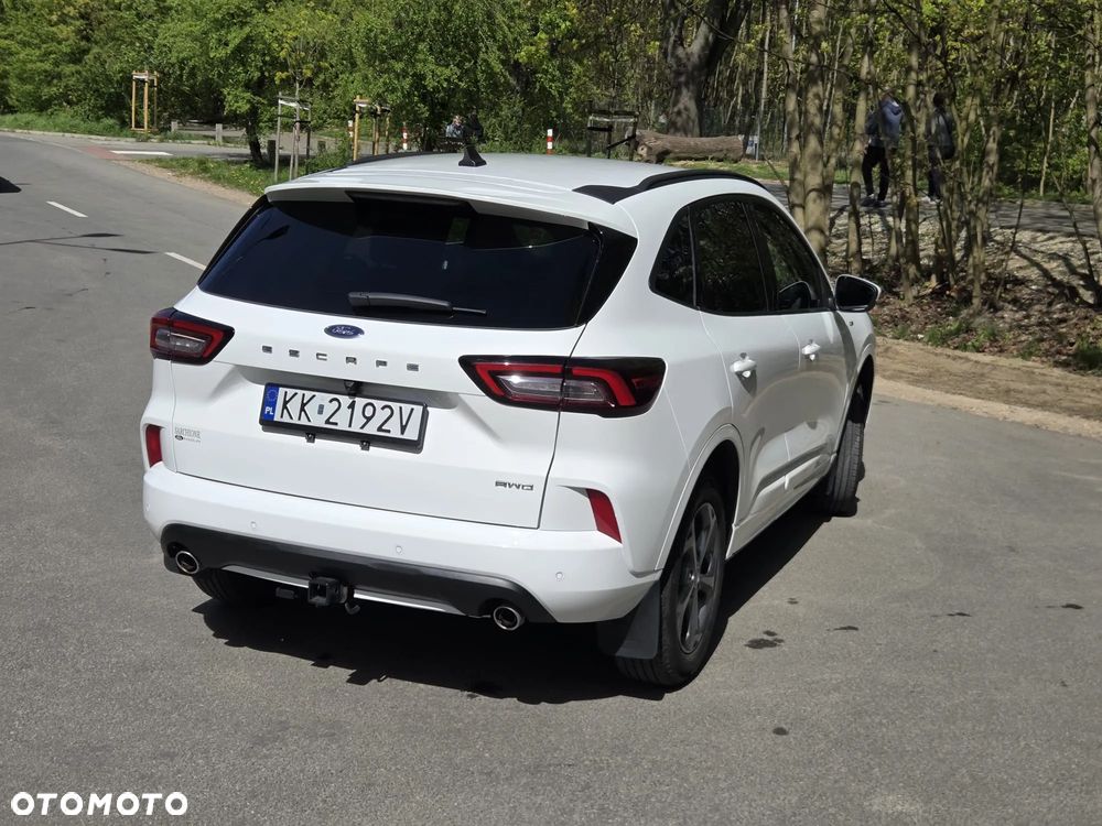Ford Kuga - 3