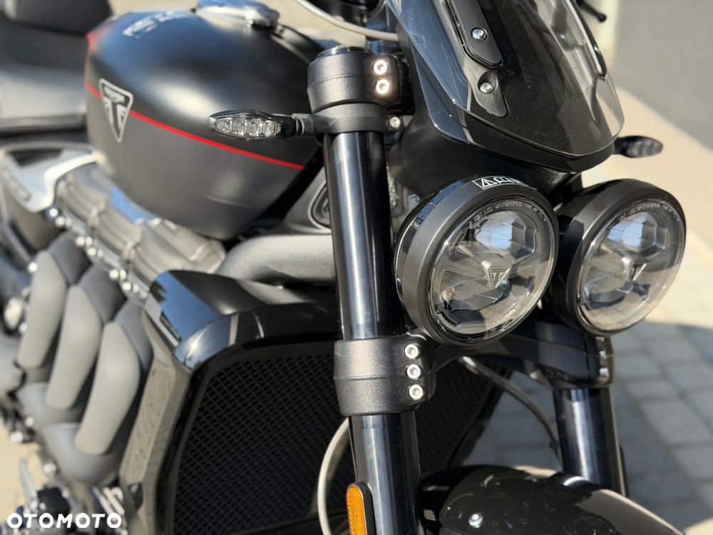 Triumph Rocket - 10