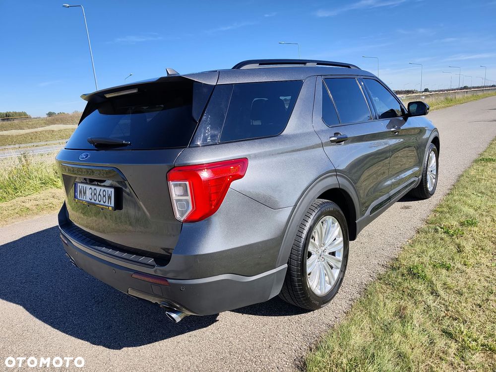 Ford Explorer - 5