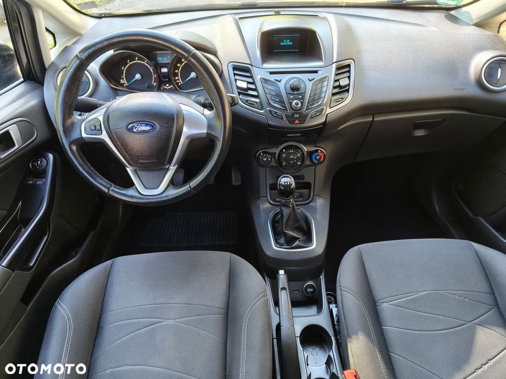 Ford Fiesta - 26