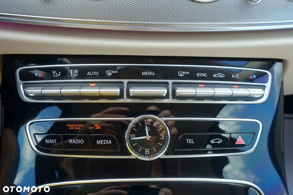 Mercedes-Benz Klasa E - 25