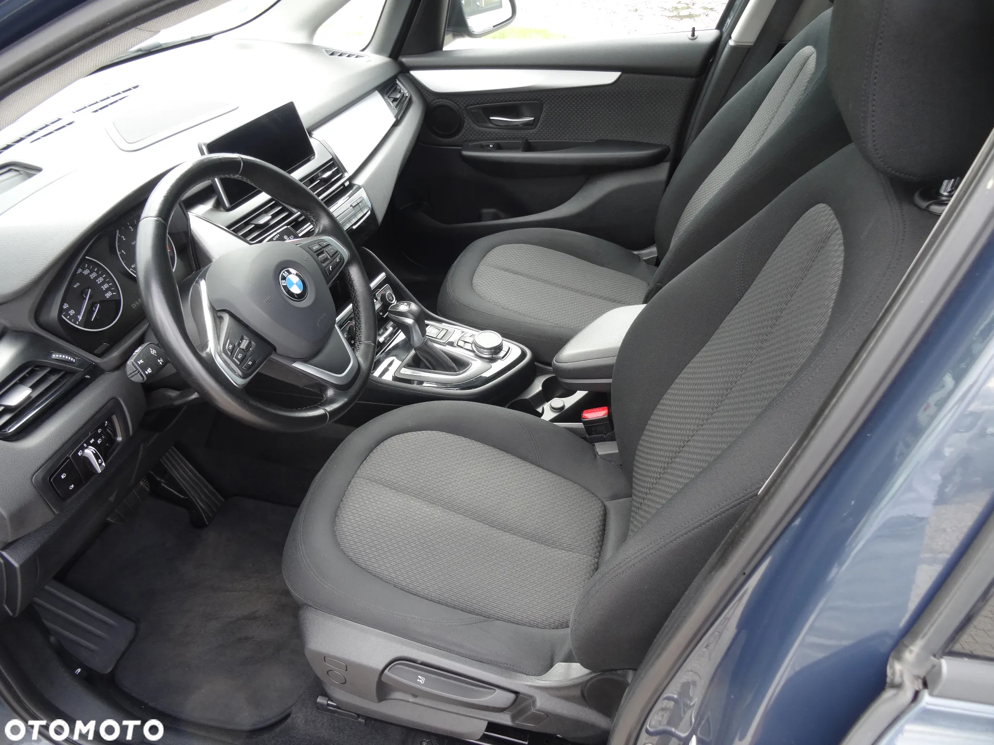 BMW Seria 2 218d Active Tourer Sport Line - 12