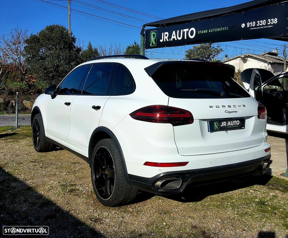 Porsche Cayenne Diesel Tiptronic S - 4