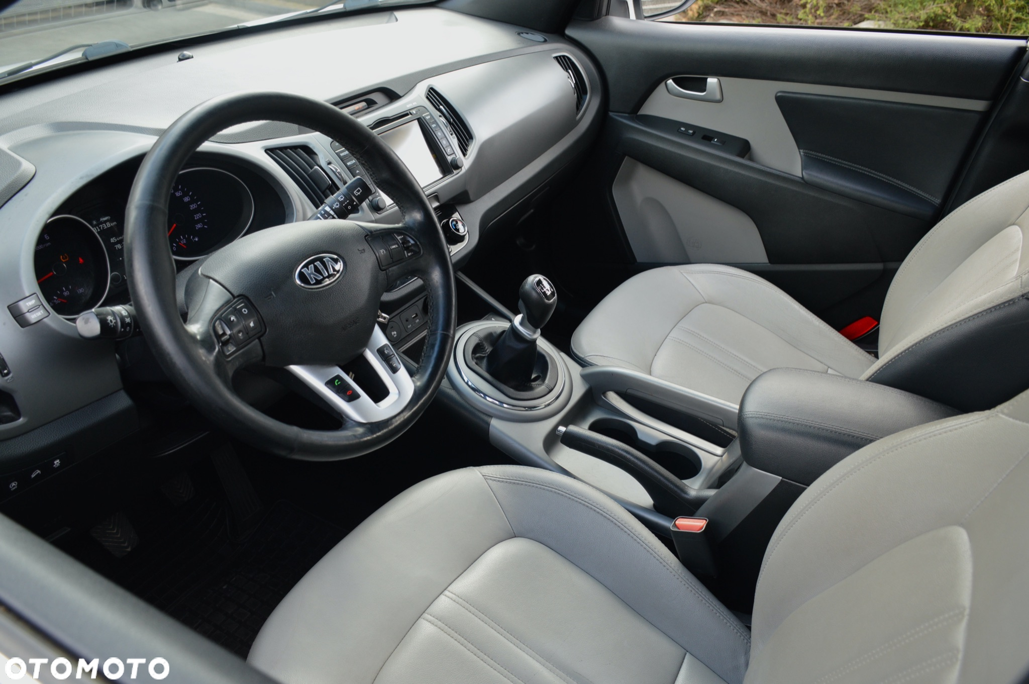 Kia Sportage 1.7 CRDI Business Line M 2WD - 18