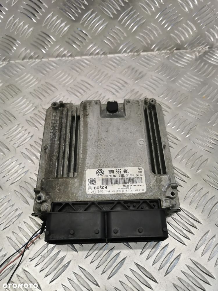 VW TOUAREG 7P 10-18R STEROWNIK SILNIKA KOMPUTER 3.0 CASA 7P0907401 EDC 17CP44 DIESEL