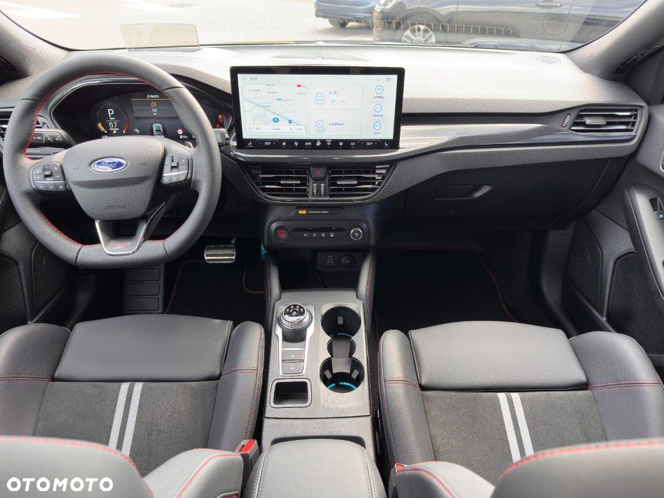 Ford Focus - 25