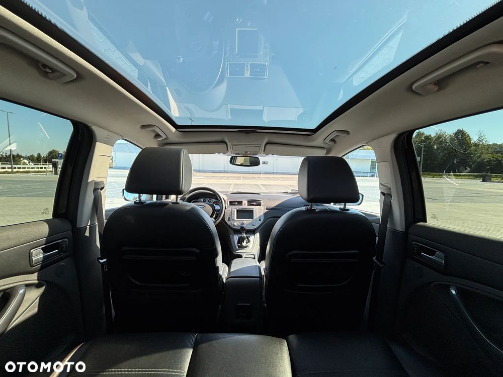 Ford Kuga 2.0 TDCi Titanium - 31