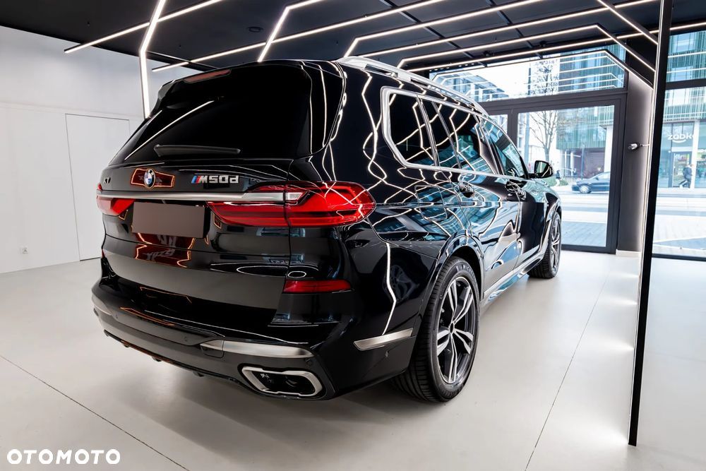 BMW X7 M50d sport - 15