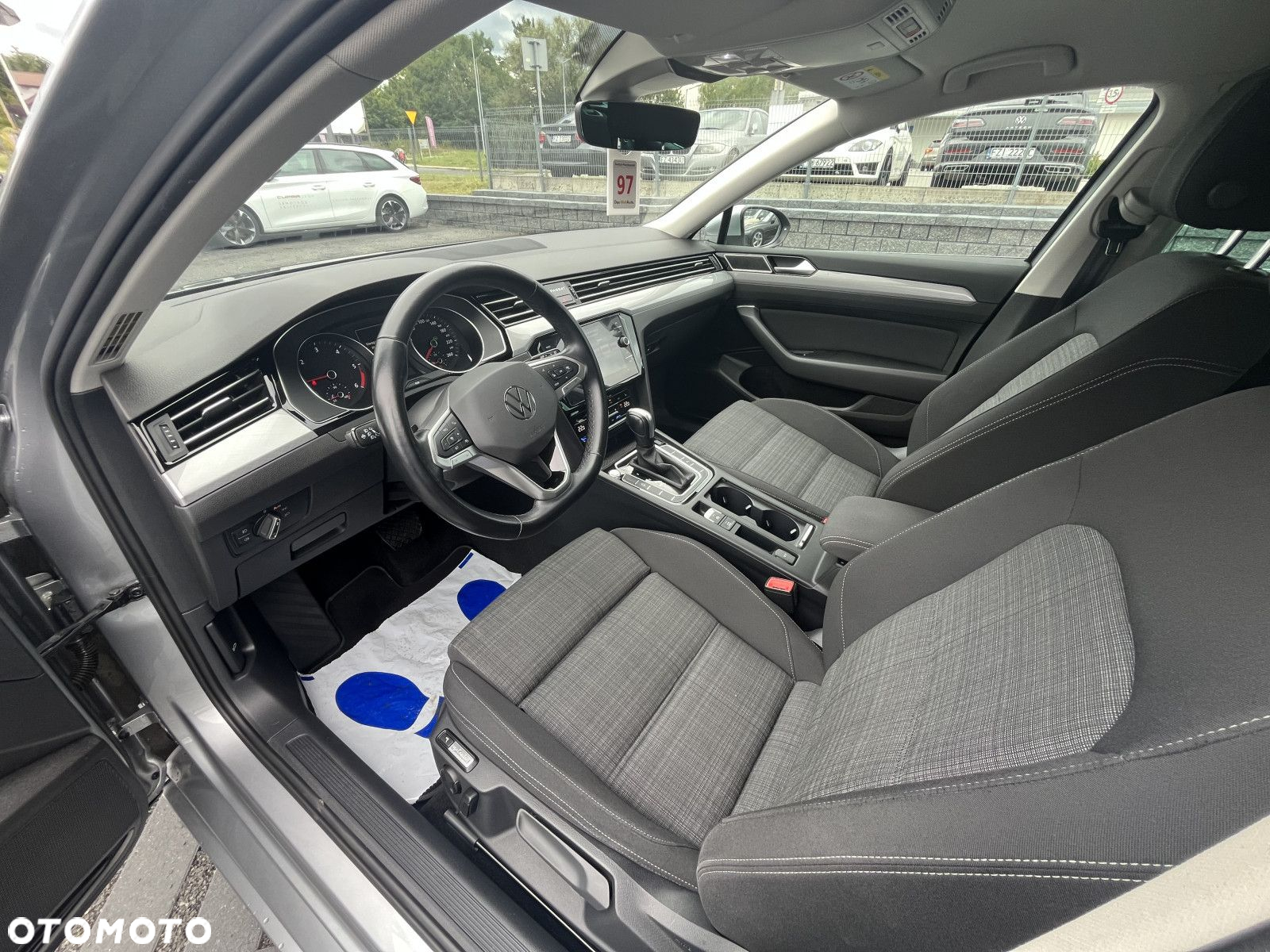 Volkswagen Passat 2.0 TDI EVO Business DSG - 11
