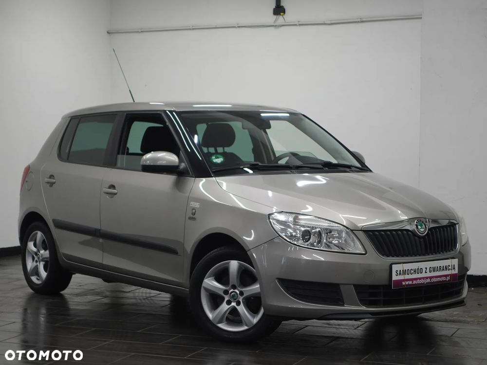Skoda Fabia 1.2 HTP Ambition - 11