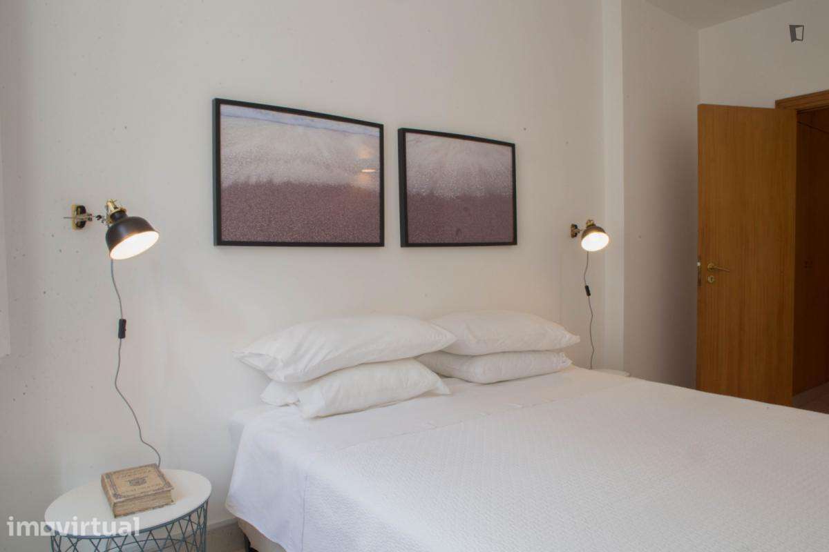 Apartamento com 1 quartos - localizado em Cedofeita Porto - Grande imagem: 3/21