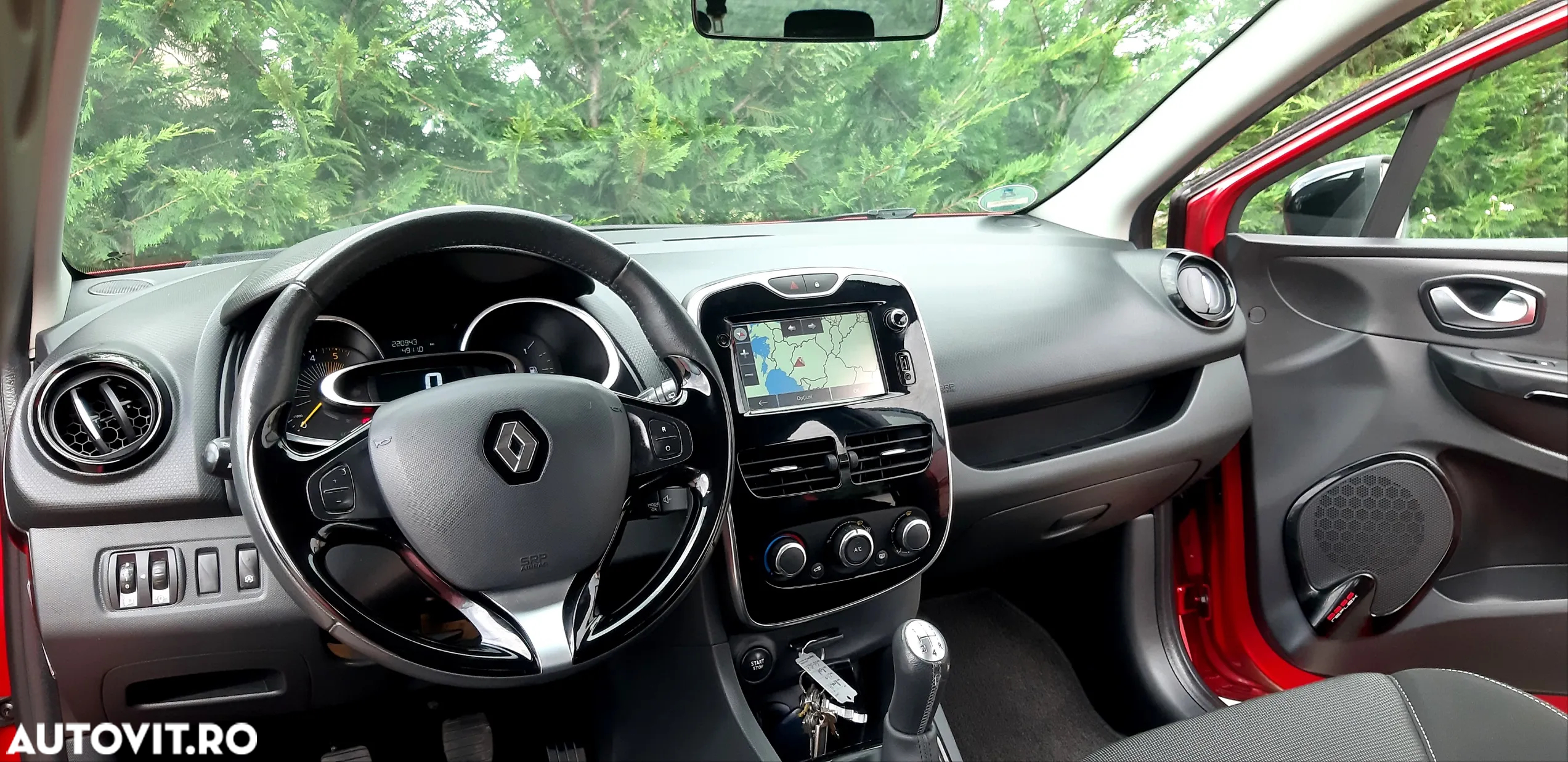 Renault Clio (Energy) dCi 90 Start & Stop INTENS - 11