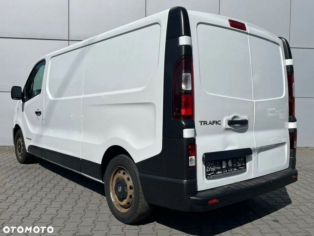 Renault Trafic - 15