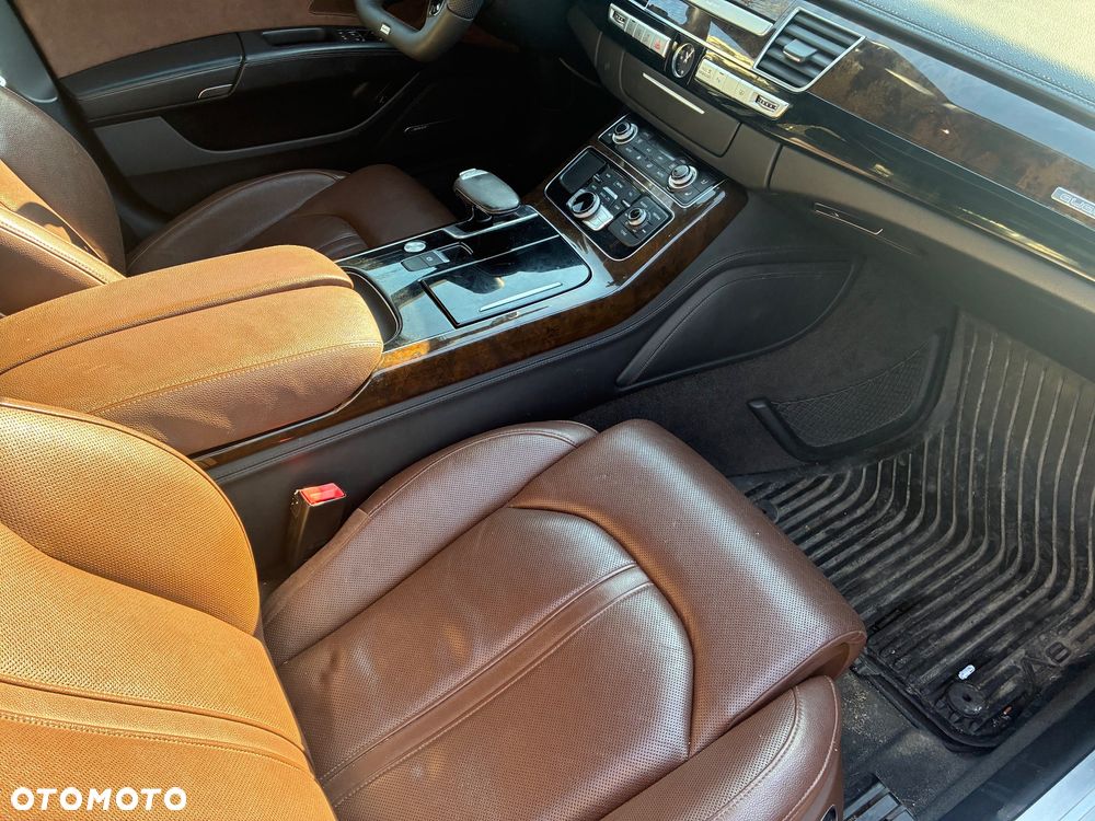 Audi A8 4.0 TFSI L Quattro - 34