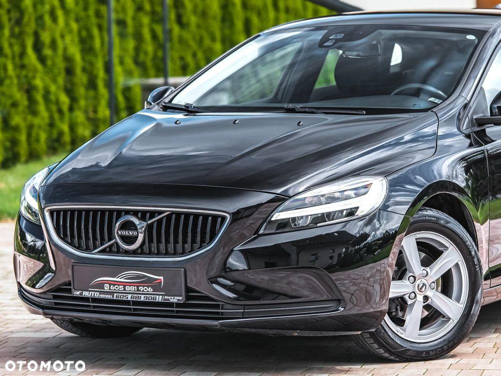 Volvo V40 D2 Momentum - 24