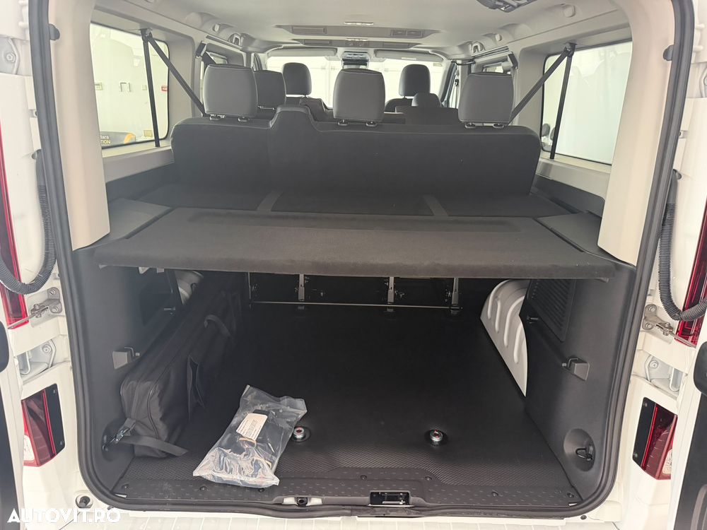 Renault Trafic 2.0 Blue dCi 150 S&S L2 8+1 Zen - 11