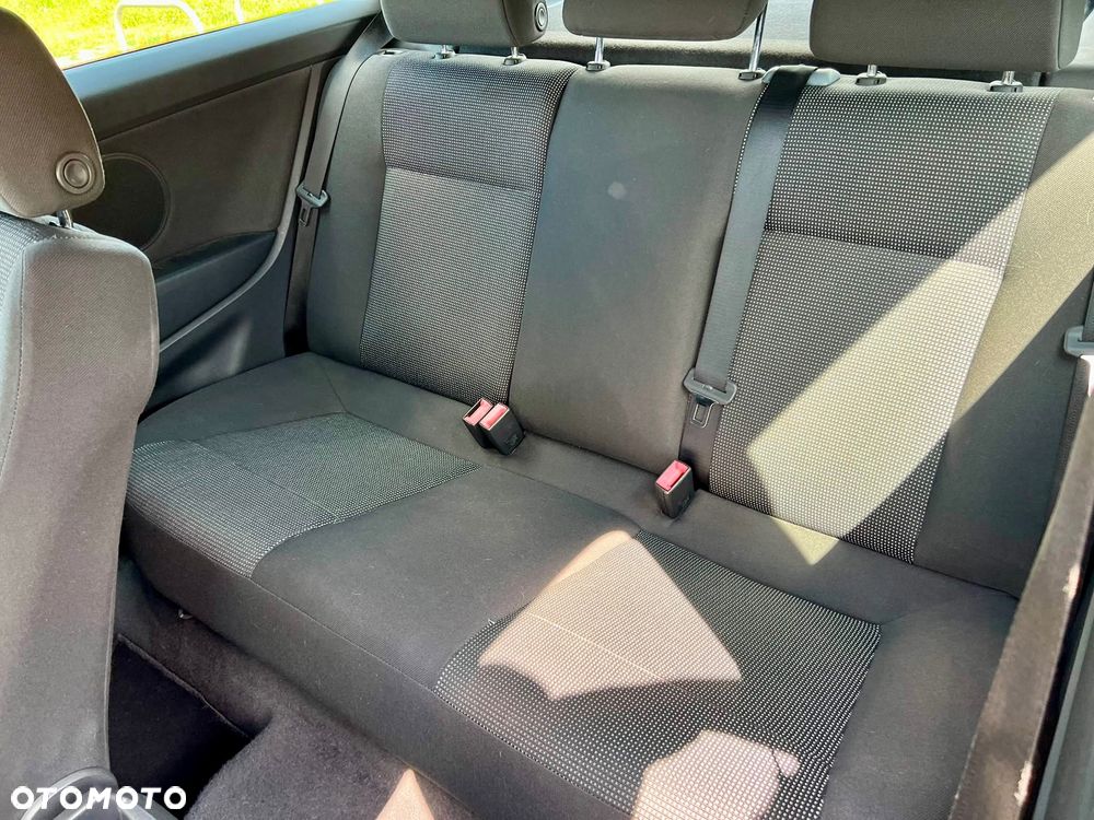 Opel Astra - 18