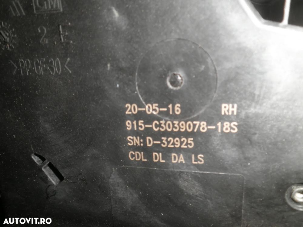 Broasca usa stanga / dreapta spate , dreapta fata Opel Astra K Hatchback 915-C3039077-18S 915C303907718S C3039077 915-C3039078-18S C3039078 13508299 - 6