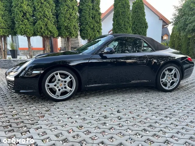 Porsche 911 Carrera Cabriolet PDK Black Edition - 24